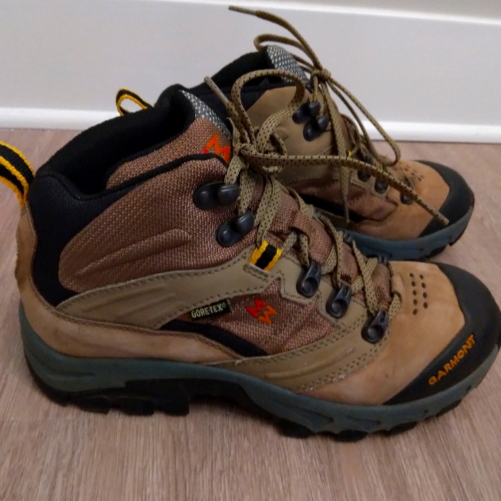 Garmont hiking boots